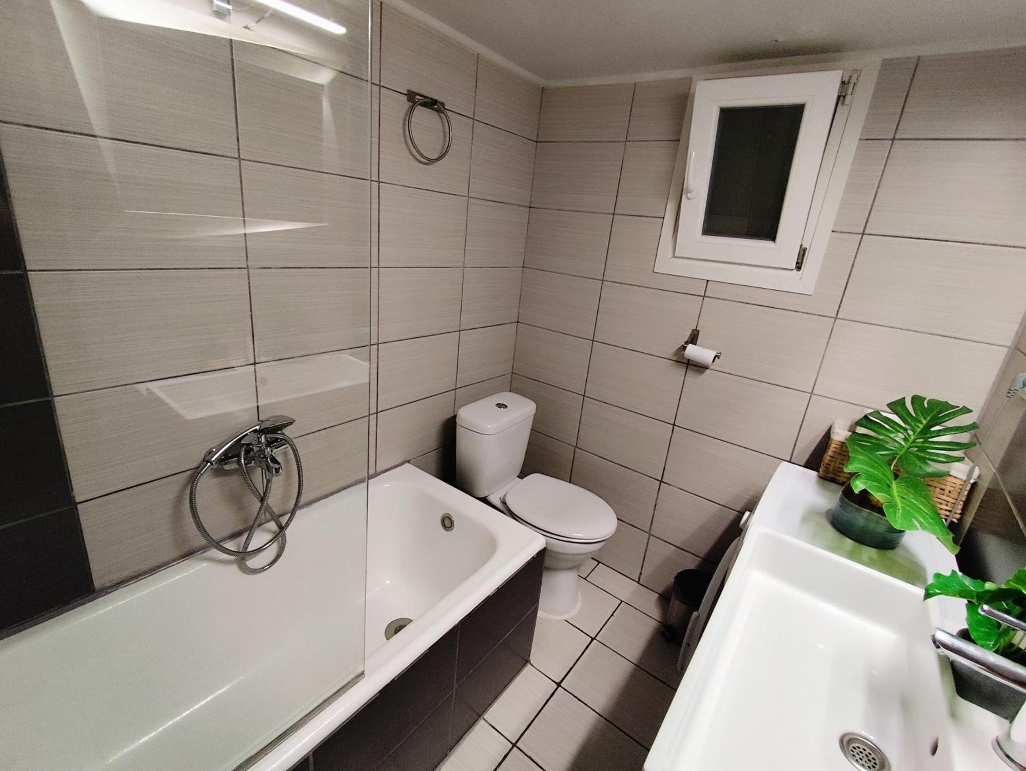 Comfortable Modern Entire House Near The Center Of Athens-Blue Serenity Ngoại thất bức ảnh